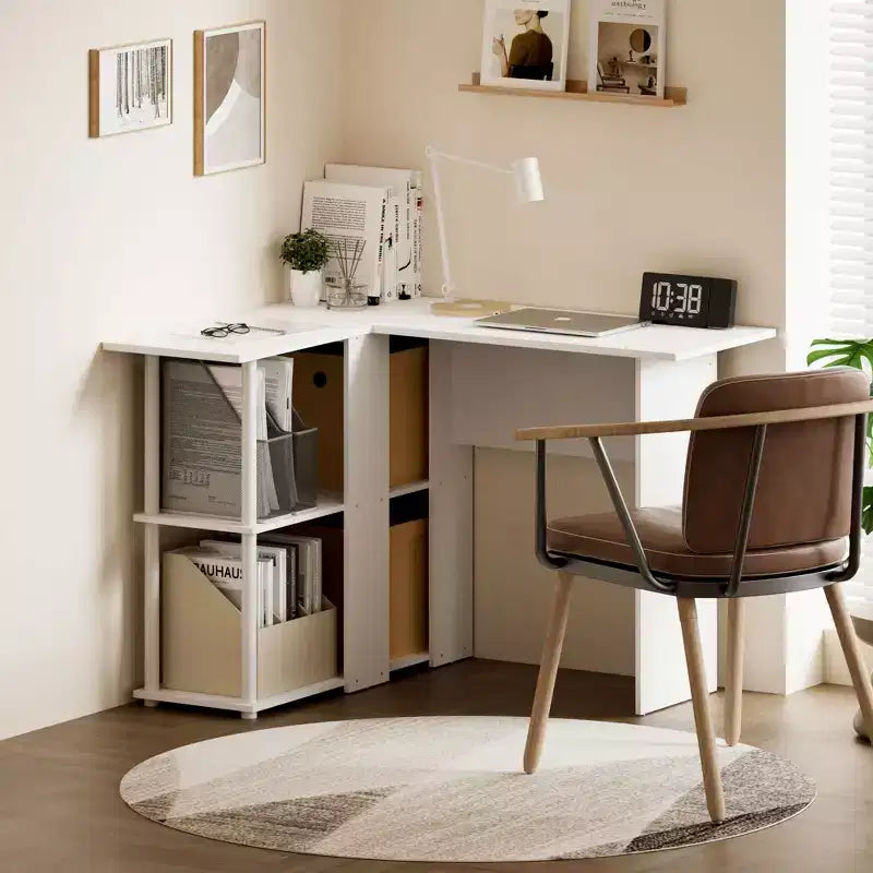 Bureau d'angle en L avec étagères de rangement ouvertes pour bureau à domicile