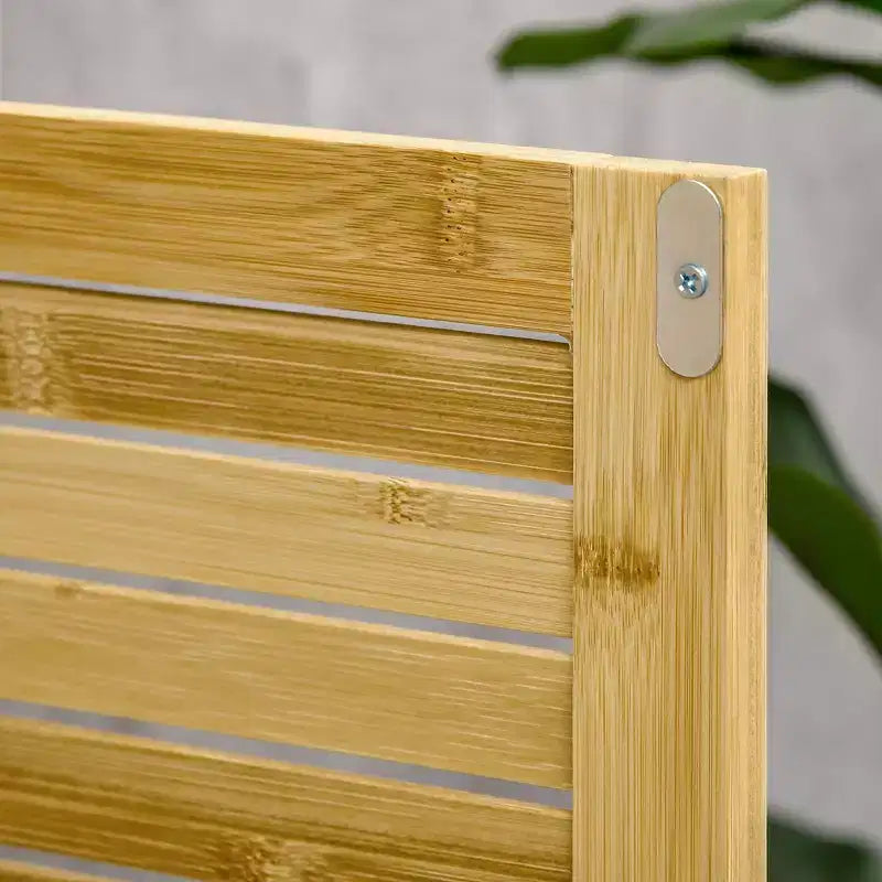 Meuble de salle de bain en bambou avec plusieurs étagères et portes, naturel
